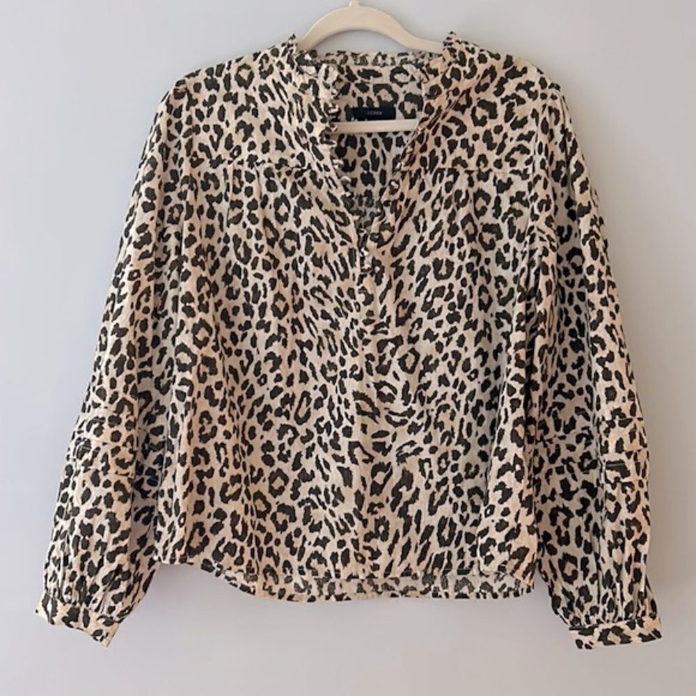 J. Crew Button-Front Ruffleneck Popover in Leopard Print, Size Small, BL084